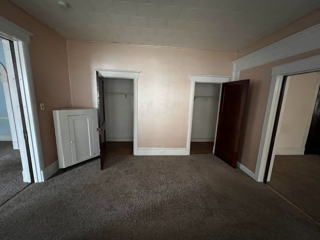 Primary Photo - 1324 Perkiomen Ave