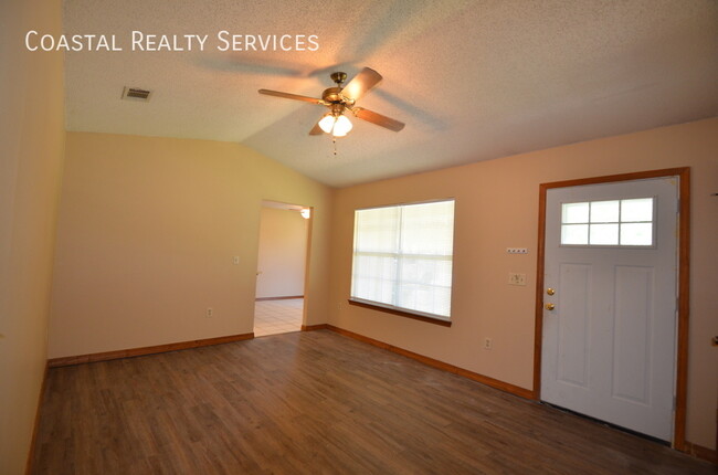 Building Photo - 407 Northview Ln