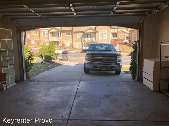 Foto del edificio - 5 br, 3 bath House - 852 S Slate Canyon Drive