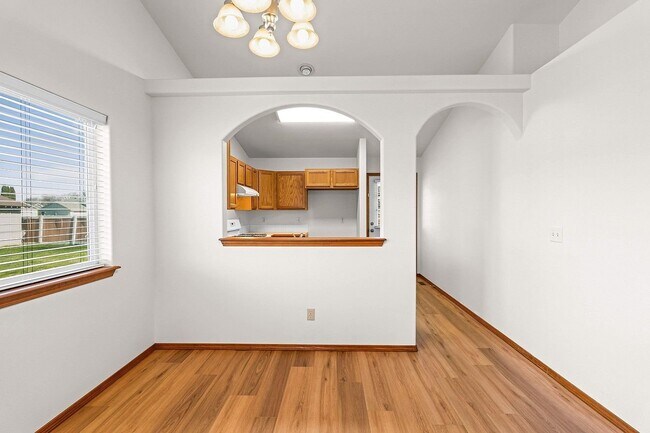 Building Photo - 11722 E 14th Ave