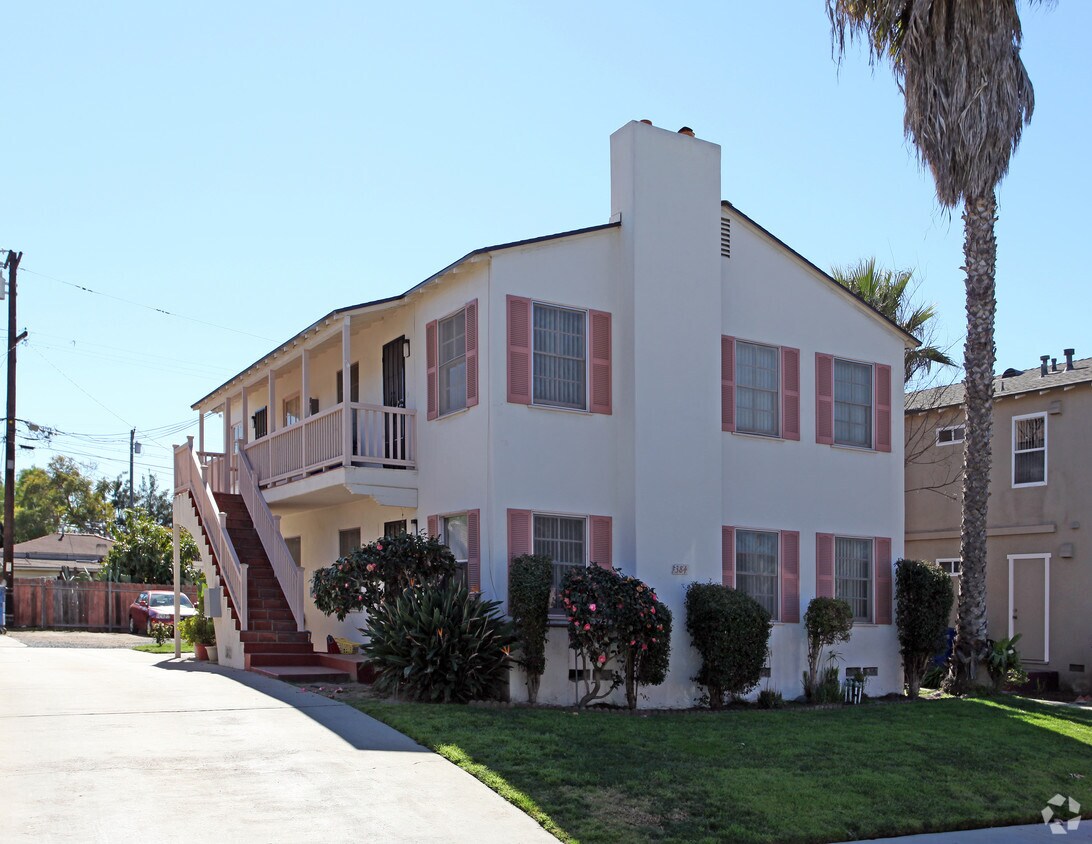 Foto del edificio - 384 Park Way