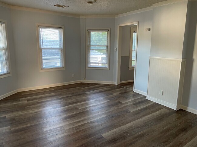 living room - 134 Monroe St