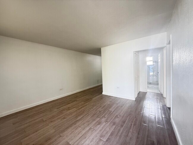 Foto del edificio - 1015 SW 8th St
