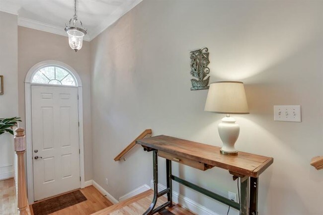 Foto del edificio - 1138 Providence Pl