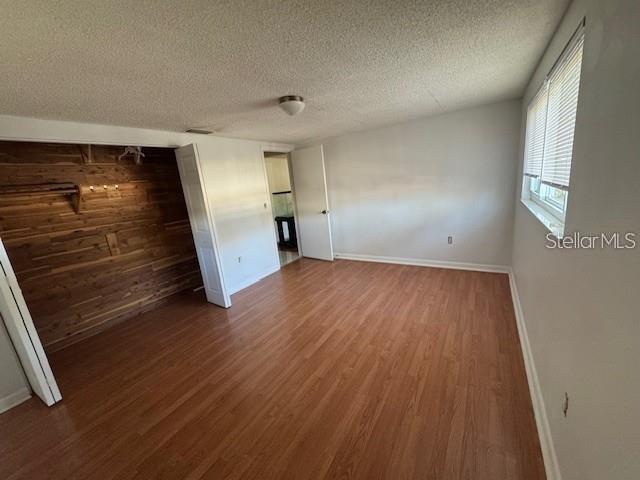 Foto del edificio - 7235 Redbud Ct