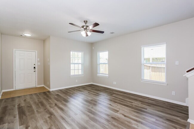 Foto del edificio - 17442 Hayley Springs Ct