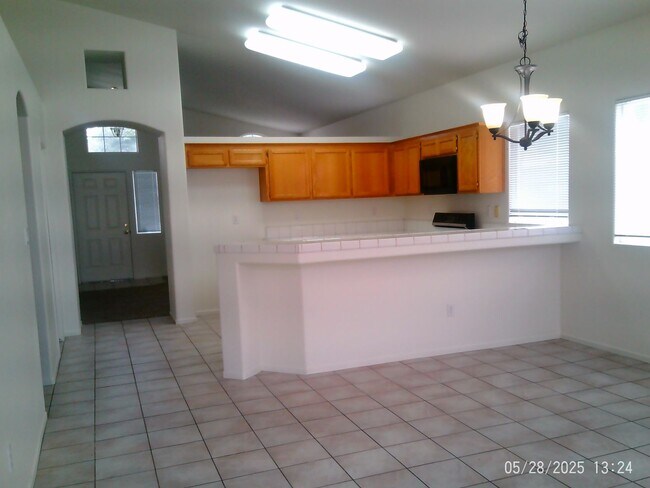 Foto del edificio - 8304 Black Knot Ct