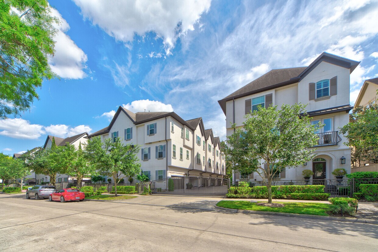 Foto principal - 4031 Bellefontaine St