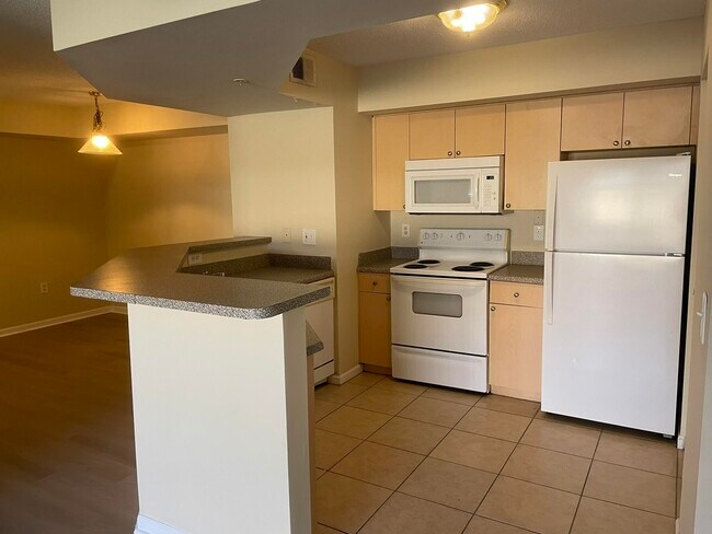 Building Photo - 3605 NW Adriatic Ln