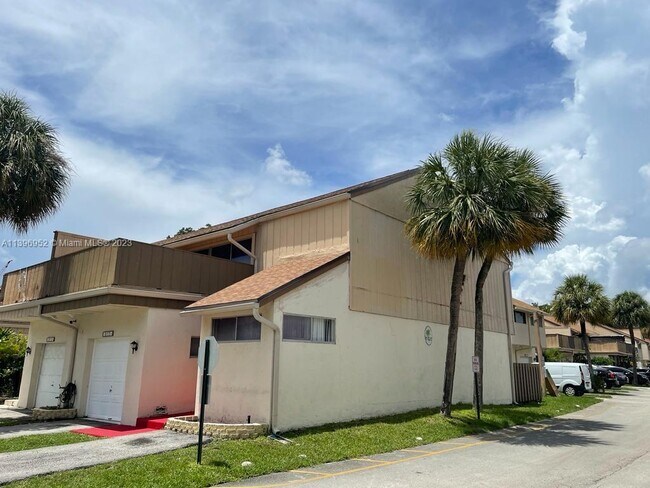 Foto del edificio - 853 NW 81st Way