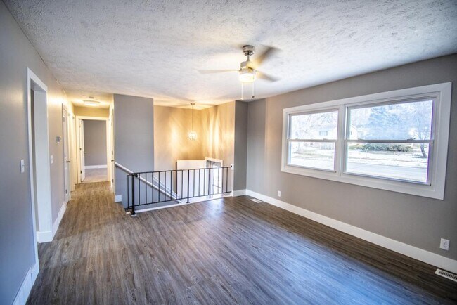 Foto del edificio - 2826 Bryan Ave