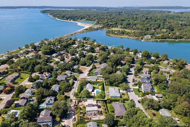 Foto del edificio - 28 Windermere Dr