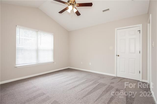 Building Photo - 6504 Lynmont Dr