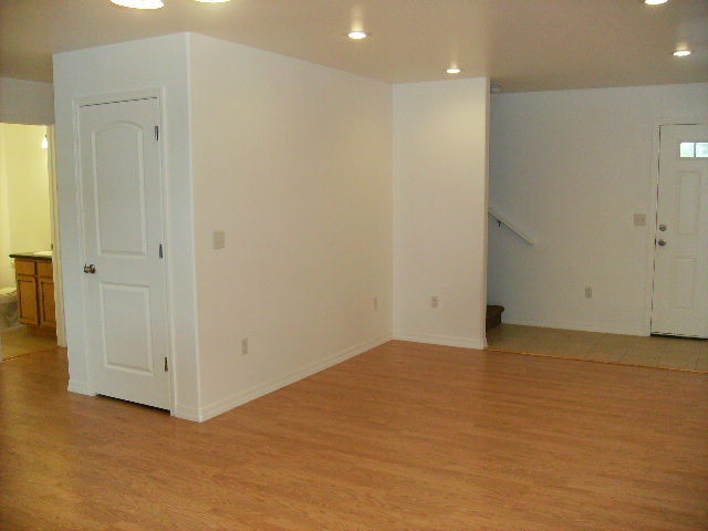 Building Photo - 103 E Mizzou Ct