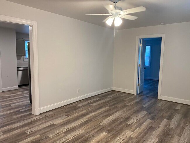 Foto del edificio - Commodore Park