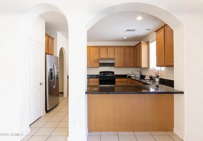 Building Photo - 3701 E Hans Dr