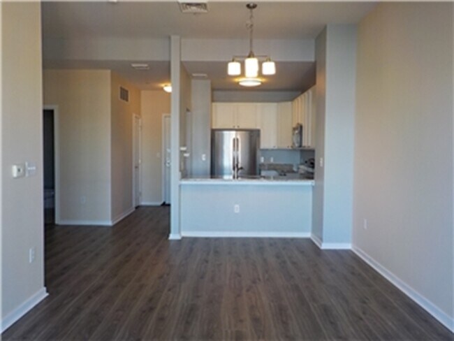 Building Photo - 530 Harlan Blvd