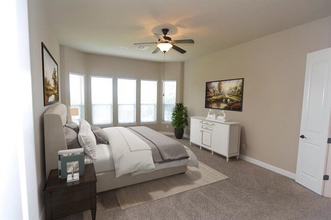 Building Photo - 18104 Lipan Apache Cove