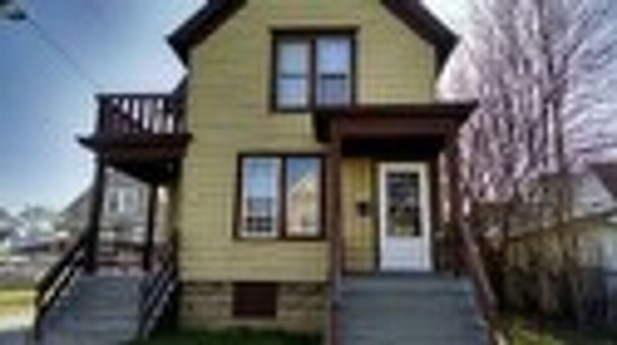 Primary Photo - 1126S32ndJ