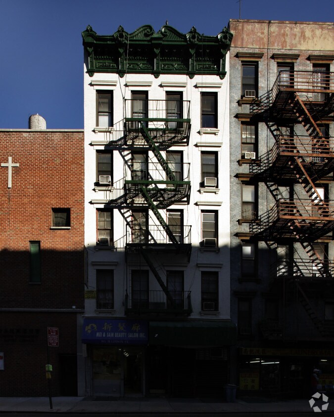 Foto del edificio - 105 Madison St