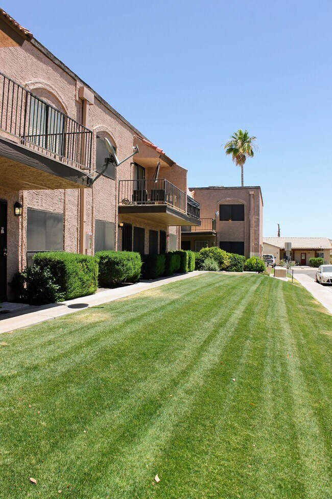 Las Palmas Apartments in Wickenburg, AZ