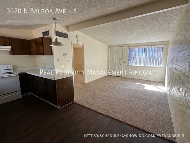 Building Photo - 3020 N Balboa Ave