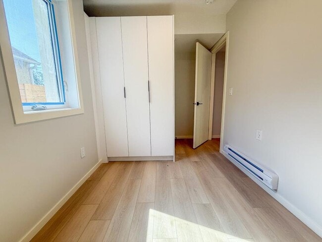 Photo du bâtiment - 1.0 bedroom in Edmonton Alberta T5G 1G1
