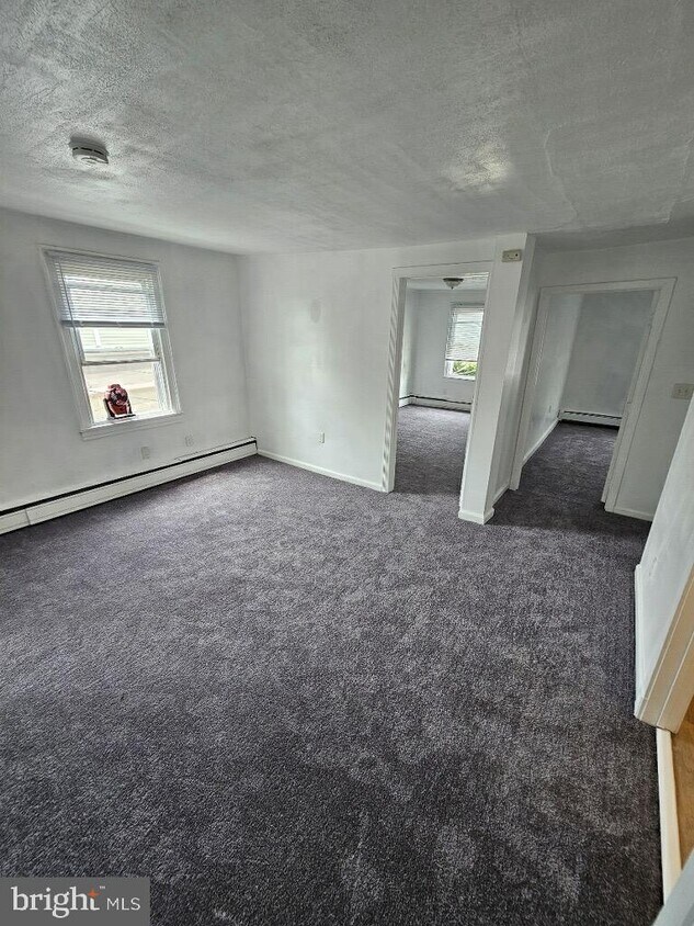 Primary Photo - 72 Hanover St