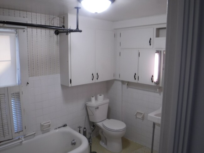 Foto del edificio - 1320 Trumbull Ave SE