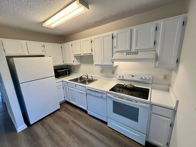 Foto del edificio - 3389 Northside Dr