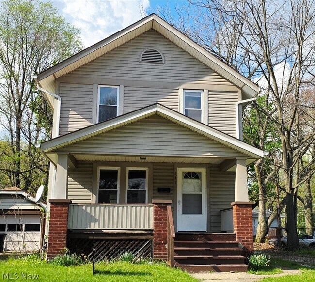 Foto del edificio - 147 Brighton Dr