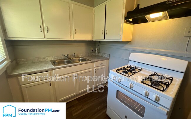 Foto del edificio - 3077 Beaumont Ave