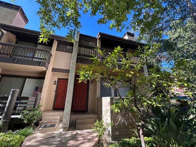 Building Photo - 21820 Marylee St