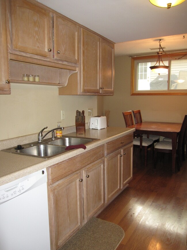 Building Photo - 7472 Germane Trl