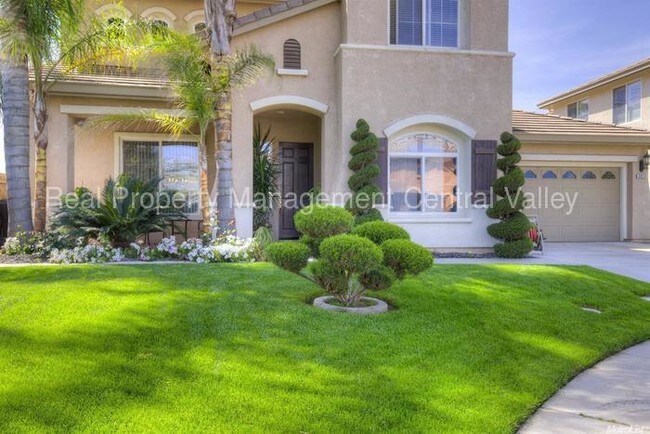 Foto del edificio - 5013 Gold River Ct