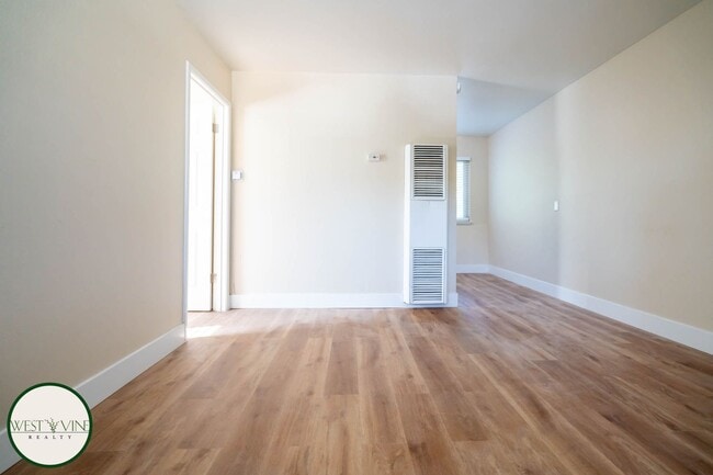 Foto del edificio - 513 Pierce Rd