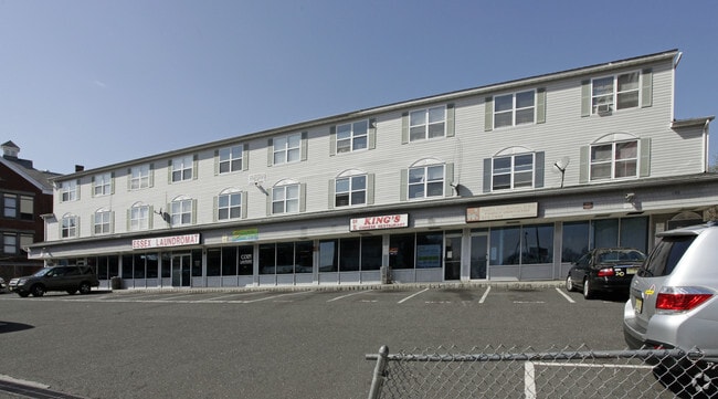 Building Photo - 1310-1316 Springfield Ave