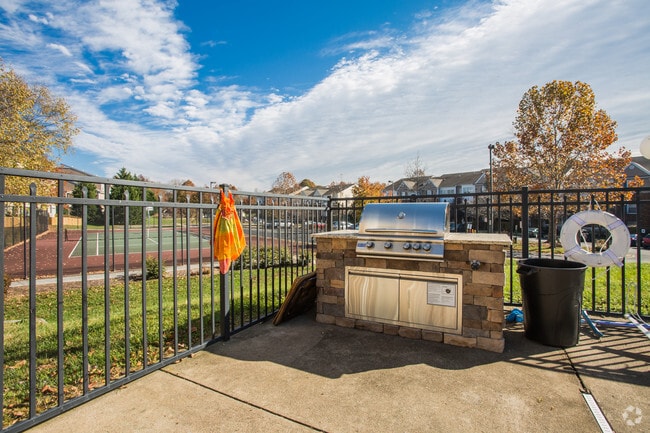 - Malvern Lakes Apartments