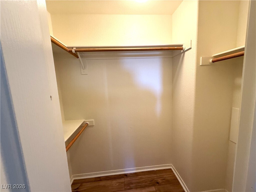 Foto del edificio - 448 Comstock Ave