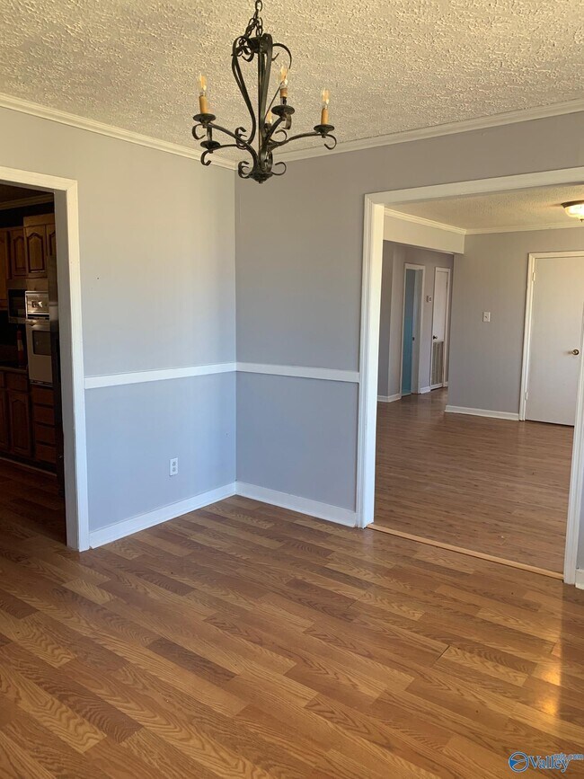 Foto del edificio - 25624 New Bethel Rd