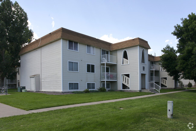 Primary Photo - Parkview Village Apartments