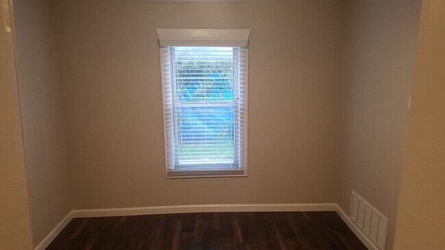 Photo - 4143 Odessa St House