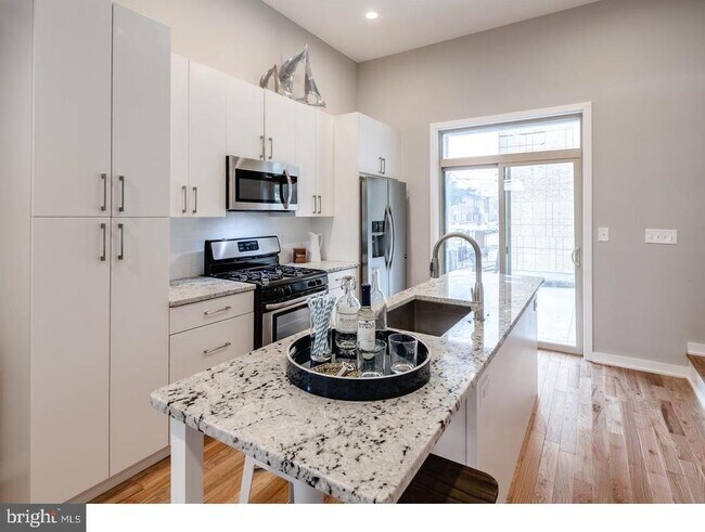 Foto del edificio - 1842 E Cumberland St