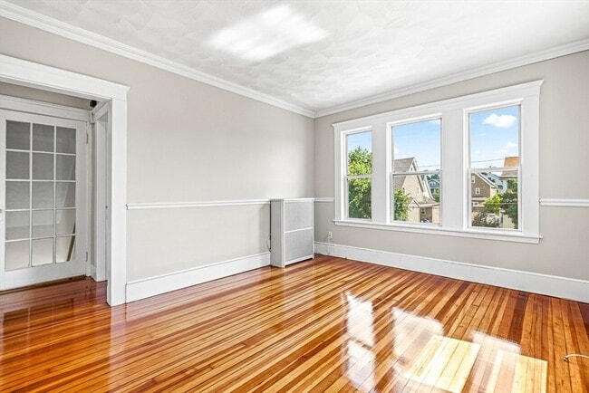 Foto del edificio - 122 Grant Ave