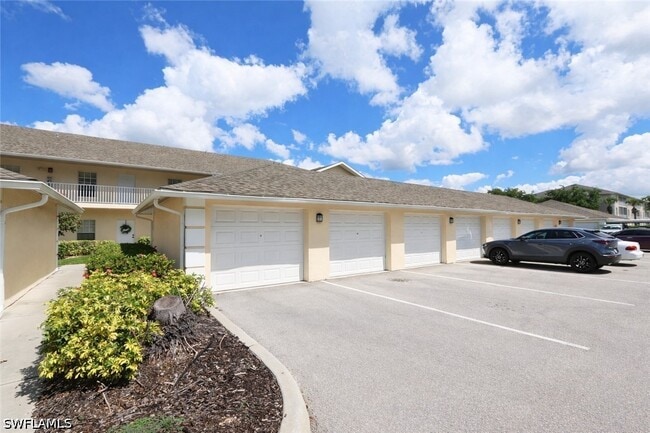 Foto del edificio - 3225 Cypress Glen Way