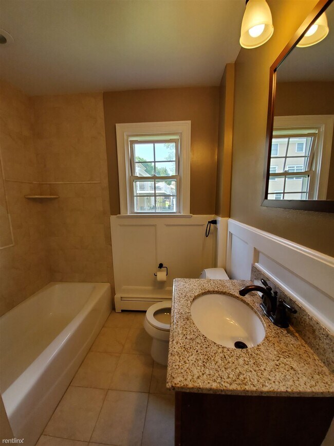 Building Photo - 4 br, 2 bath House - 73 Turner Rd
