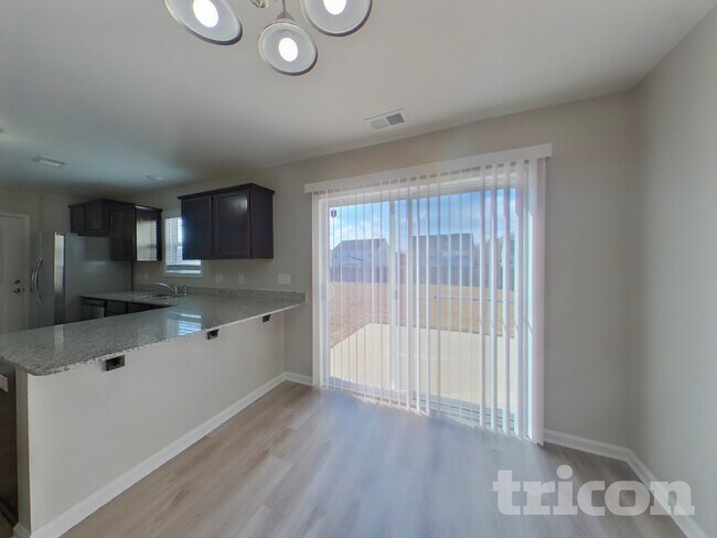 Foto del edificio - 1090 Heart Pine Dr