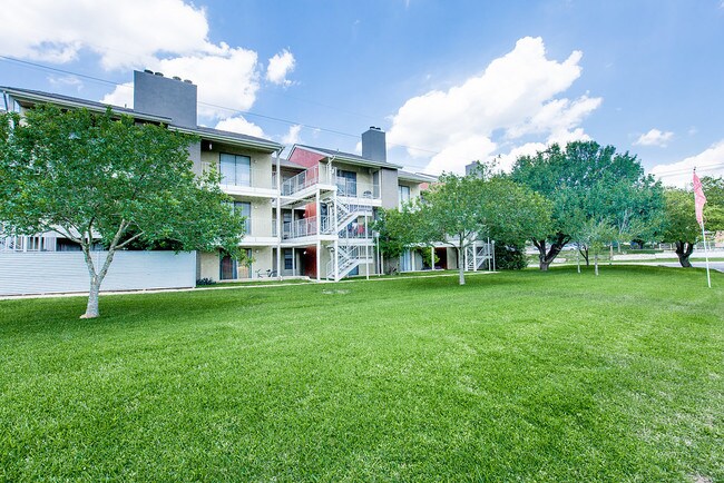 The Edge On South Congress Apartments Austin, TX
