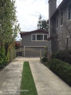 Building Photo - 3 br, 2.5 bath House - 725 East Napa Street