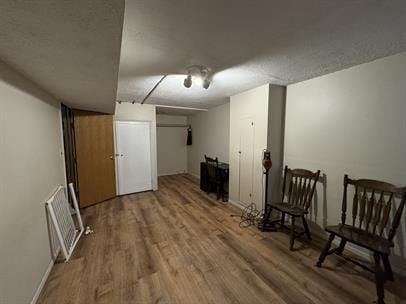 Building Photo - "Charming 3-Bed Home with Hardwood Floors & Finished Basement in St. Louis Park!"